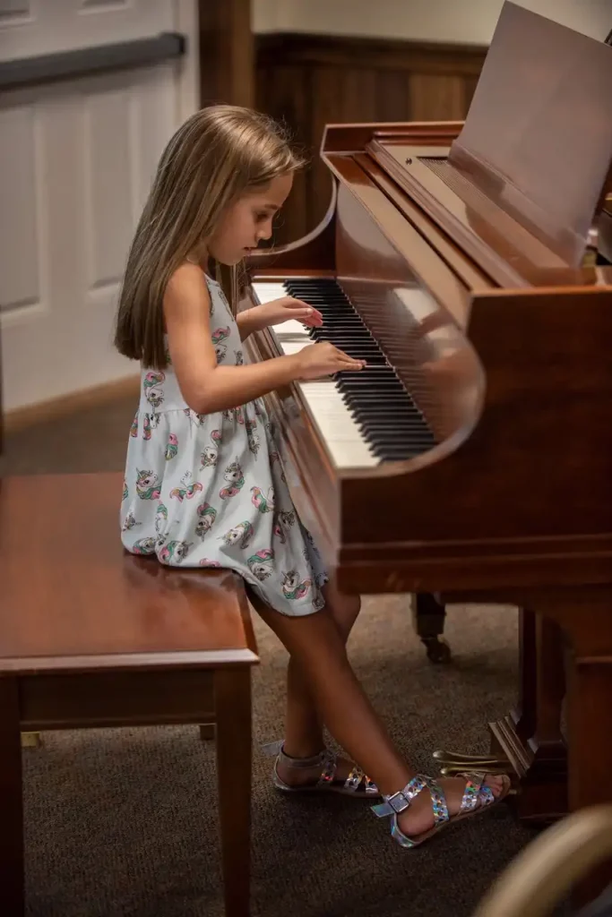 child piano